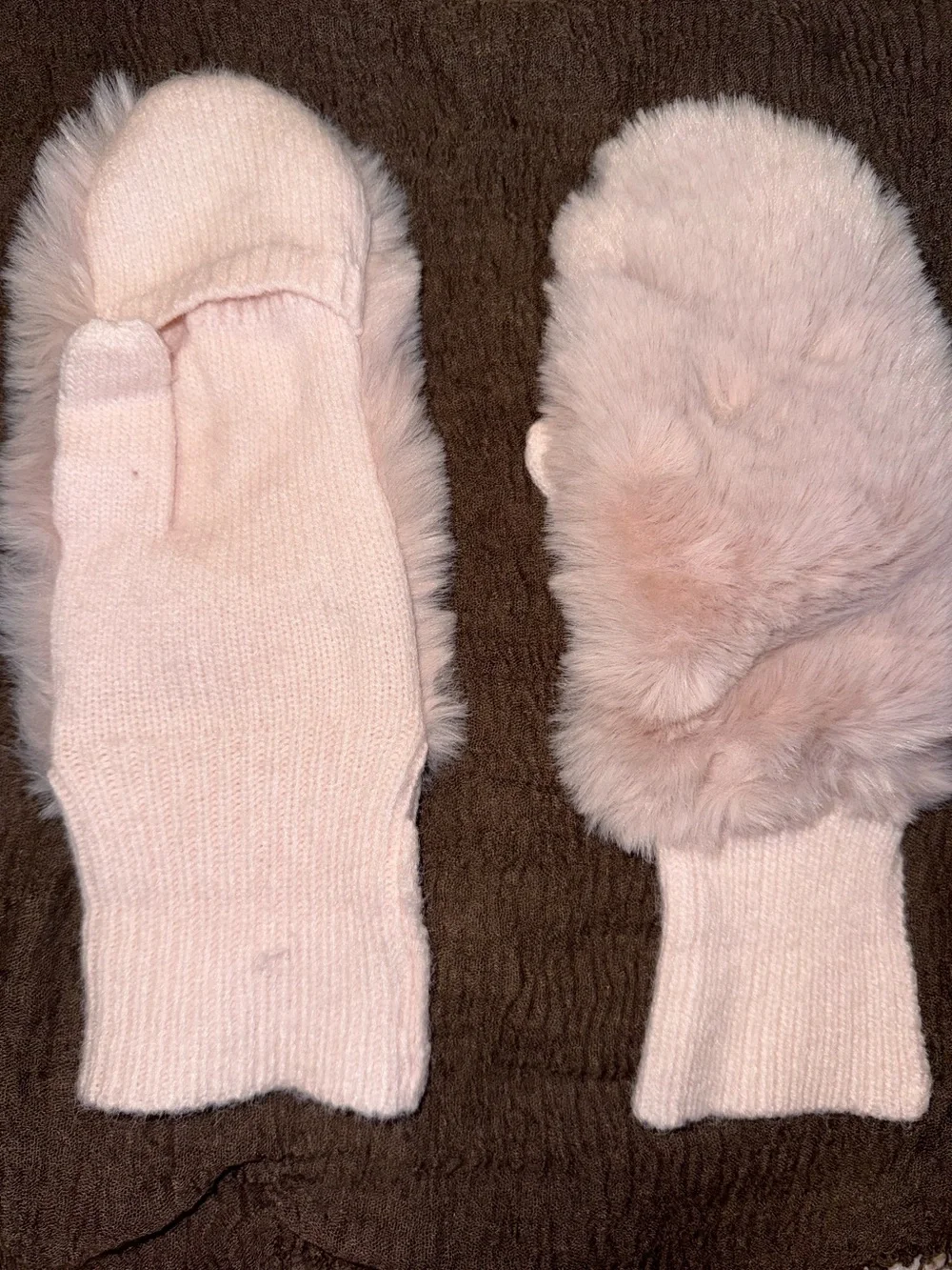 NWT Urban Outfitters Reversible Faux Fur Fluffy Mittens Fold Over Fingerles